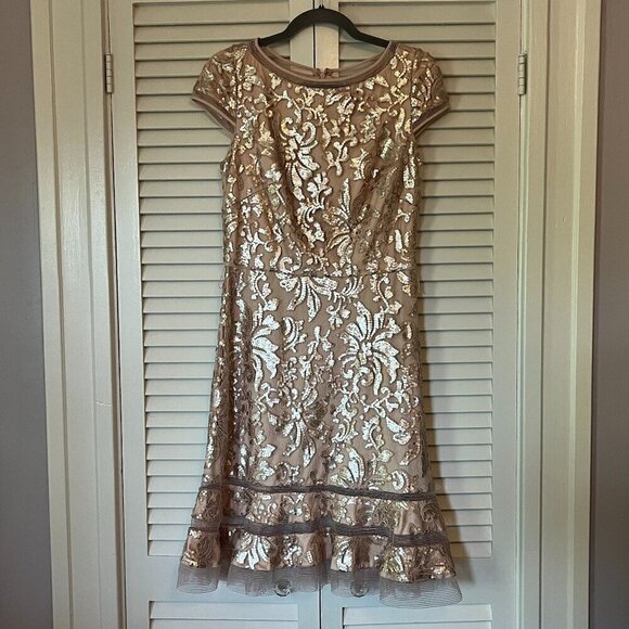 Tadashi Shoji Sequin Lace Primrose Fit Flare cocktail dress 8 *missing sash* - Picture 1 of 11